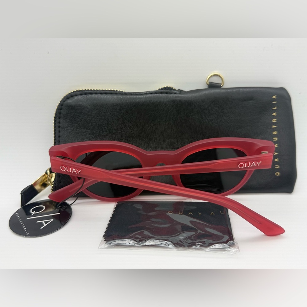 Quay Australia Red Frame Sunglasses - Picture 2 of 7